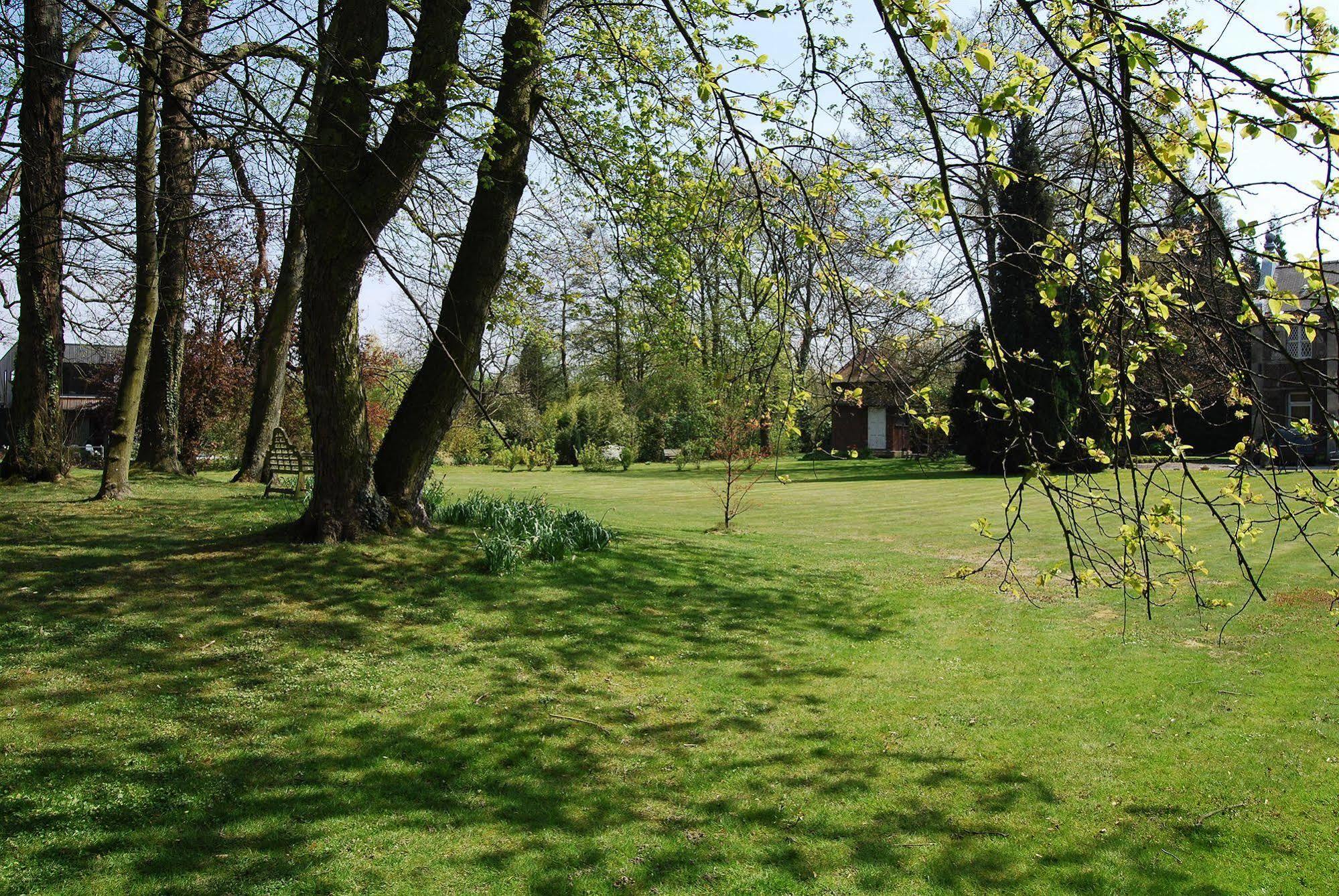 Le Château Des Ormes Lambersart Exterior foto